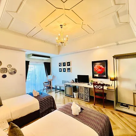 Yuu Hotel Ubon Ratchathani Exterior photo