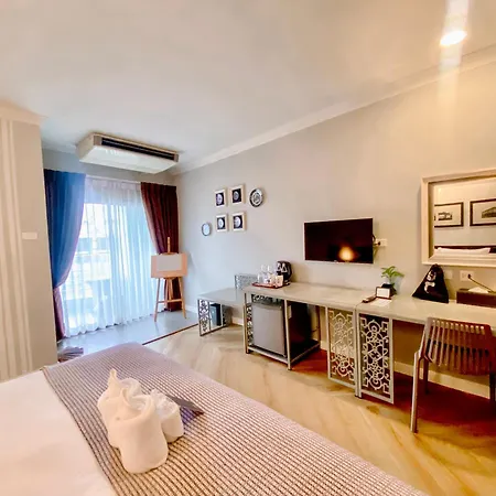 Yuu Hotel Ubon Ratchathani Exterior photo