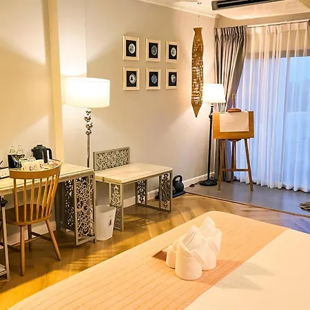 Yuu Hotel Ubon Ratchathani Exterior photo